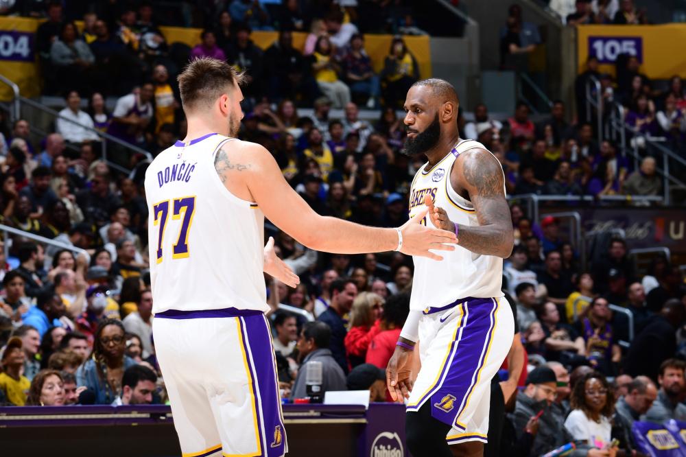 她的出现有 她的出现有