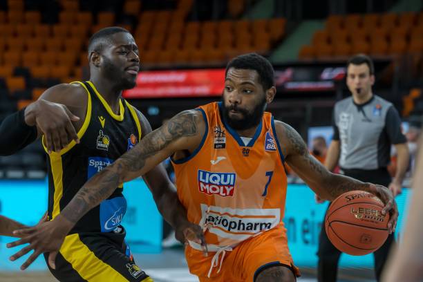 深挖细节 深挖细节