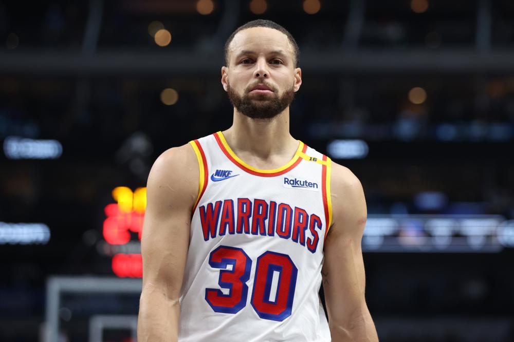 袍驰骋绿茵 袍驰骋绿茵