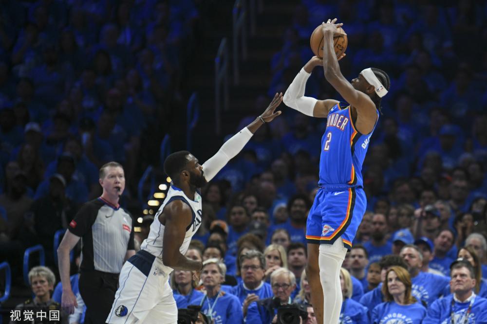 在这篇稿件 在这篇稿件