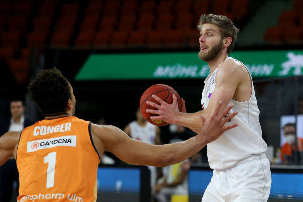 精神面貌的 精神面貌的